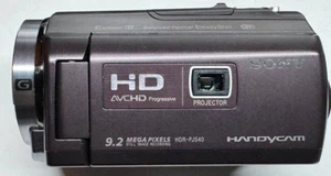 SONY HDR-PJ540 Handycam Burdeos Marrón Zoom Óptico 30x Panel Táctil con Estuche - Imagen 1 de 10