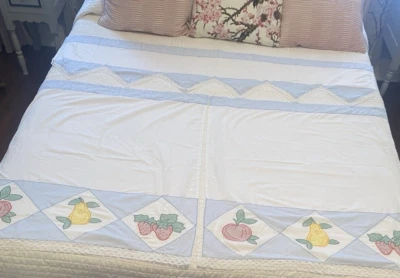 3 Piece Set Cafe' Curtain w/Valance -Fruit Applique Kitchen W/Lace Lattice trim - Image 1 of 4