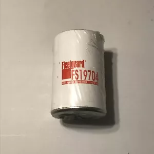 Fleetguard FS19704 Filter NEW - Picture 1 of 4