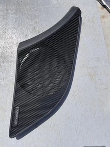 2013-2017 Hyundai Veloster Door Panel Speaker Grill Cover LEFT - Bild 1 von 6