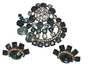 Vintage Joseph Wiesner NY Blue Rhinestone Pin Brooch Clip On Earrings SET - Picture 1 of 11