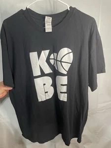 Kobe Bryant Black/White Graphic Tee LA Lakers Legend - Size Men's XL - Picture 1 of 3