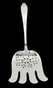TIFFANY & CO GOVERNOR ENGRAVED STERLING SILVER 9 1/2" ASPARAGUS SERVING FORK - Picture 1 of 5
