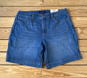 charter club NWT $49.50 women’s denim shorts size 8 blue D2 - Picture 1 of 11