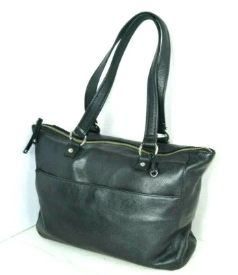 BOLSO DE MANO BAGUETTE DE CUERO GENUINO NEGRO CALVIN KLEIN Foto 1 de 4