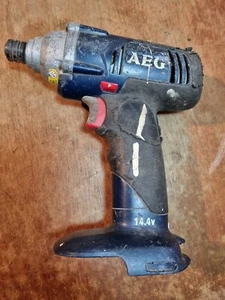 AEG BSS14 Trapano avvitatore esagonale 14,4 V 1/4" senza fili (solo corpo) - AA42 - Foto 1 di 10