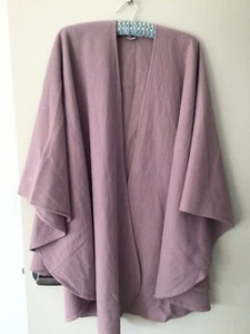 Women’s “Kilkenny” Irish New Wool Blend Mauve Poncho/Cape/Shawl One Size. - Picture 1 of 5