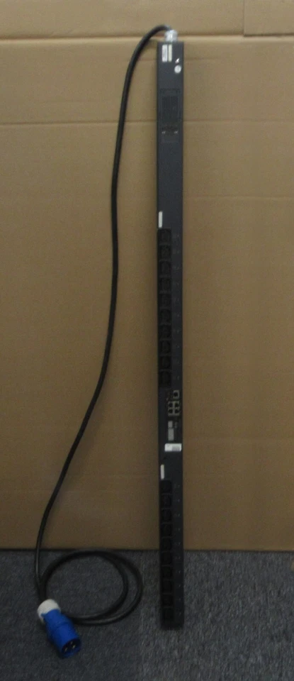 Avocent PM 3000 20xC13 32A Rack 0U PDU Power Distribution 230V PM3011V - Image 1 of 4