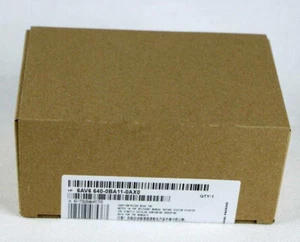 6AV6640-0BA11-0AX0 1 Stück NEU SIEMENS Operator Panel 6AV6 640-0BA11-0AX0 - Bild 1 von 2
