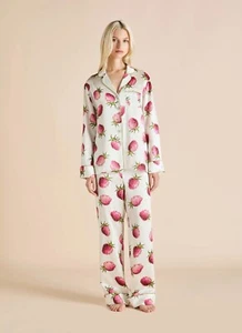 Olivia Von Halle Lila Blythe Ivory Strawberry Pyjamas Size Small $1350 - Picture 1 of 11