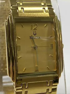 Bulova Tank Uhr Herren 25mm Gold Zifferblatt Goldfarben Rechteck 97A15 Neu Batt. - Bild 1 von 13