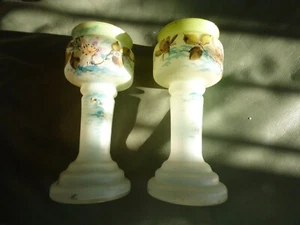 VINTAGE PAIR OF HAND PAINTED VASES - Picture 1 of 2