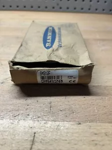 Banner 25620 SM312F Mini-Beam Photoelectric Proximity Sensor NEW IN BOX - Picture 1 of 2