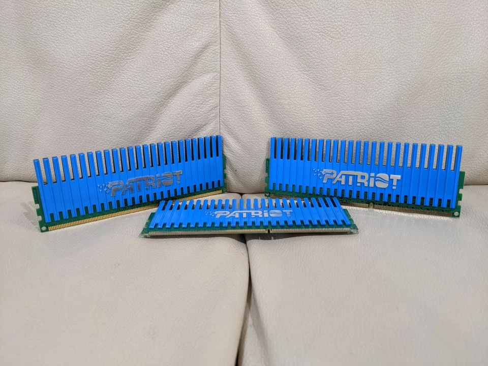 Patriot Viper 3GB (3 x 1GB) Desktop Memory RAM DDR3 SDRAM DDR3 1333 (PC3 10666)  - Image 1 of 4
