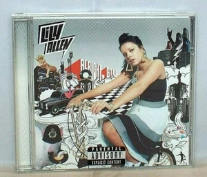 LILY ALLEN Alright Still.. CD Album 11 Tracks REGAL 094636702827 Jewel Case VG - Foto 1 di 4
