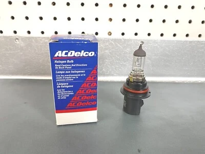 GM OEM NOS 22715492 Headlamp Bulb 2005-2010 Chevy Cobalt - Image 1 of 2