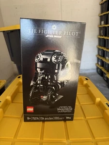 LEGO Star Wars: Tie Fighter Pilot Helm (75274) - Bild 1 von 4