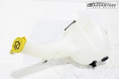 CHRYSLER 300 S 2011-2023 LIMPIAPARABRISAS DELANTERO LIMPIAPARABRISAS DEPÓSITO OEM Foto 1 de 4