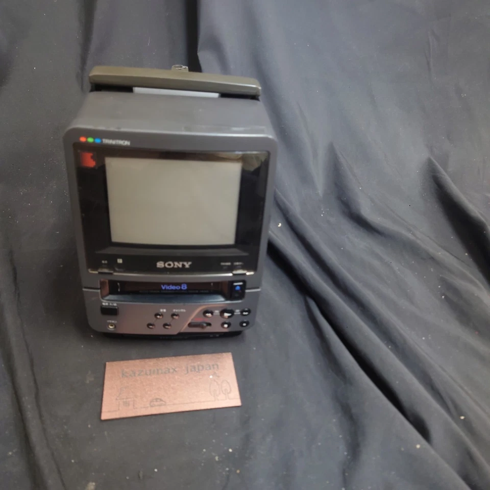 Sony EV-DT1 Untested Video8 Player Recorder with Built-in Trinitron CRT Monitor - Image 1 of 4