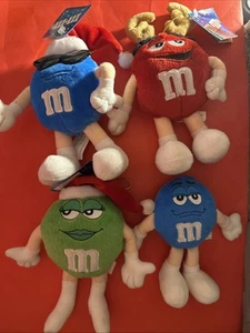 4 x M&M Weihnachten Santa Rentier Plüsch 2001 Puppen Neu Mit Etikett! - Bild 1 von 5