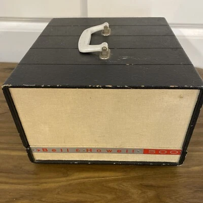 BELL & HOWELL SLIDE PROJECTOR VIEW Model 500 GOOD VINTAGE POWERS  UP NEEDS BULB - Image 1 of 4