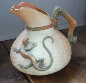 Signed 1900 ROYAL WORCESTER Lizard Jug Pitcher Blush Ivory Basketweave 6” EUC - Picture 1 of 12