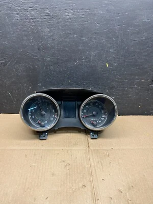 2012 Jeep Grand Cherokee Speedometer Gauge Cluster OEM L5322 DG - Image 1 of 4