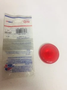 90162 CARQUEST, GROTE, REPLACEMENT LENS ROUND-SHAPED 2 3/8" X 2 3/8" RED NEW - Picture 1 of 3