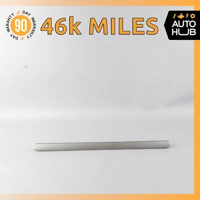 02-07 Maserati M138 GranSport Spyder painel frontal direito acabamento cinza fabricante de equipamento original 46k - Imagem 1 de 4