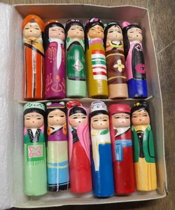 12er Set chinesische Ton Puppen Figuren handbemalt Vintage - Bild 1 von 4