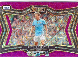 Kevin DE Bruyne Purple Mojo Prizm #226 2024-25 Select Manchester United - Picture 1 of 3