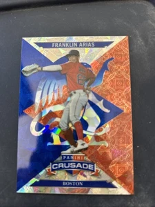 2025 Panini Crusade Franklin Arias #61 Blue And Red Cracked Ice - Bild 1 von 2