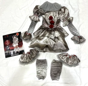 PRE-OWNED #522 PENNYWISE IT ADULT WOMAN SMALL 2-4 COSTUME 6 PIECE OUTFIT - Picture 1 of 12