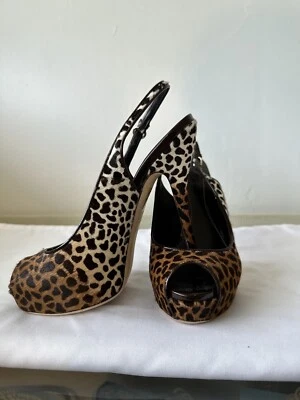 Zapatos de salón Gucci Sofia con plataforma pelo de becerro estampado de leopardo punta abierta talla 38 Foto 1 de 4