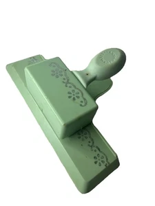 Used Martha Stewart Green Paper Card Scrapbooking Punch Flower Free Shipping. - Picture 1 of 5