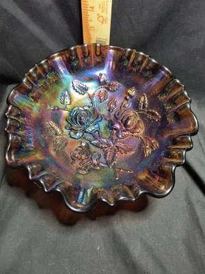 Imperial Glass 荷叶边脚玫瑰嘉年华虹彩玻璃碗约 3 英寸高复古 — 第 1/4 张图片