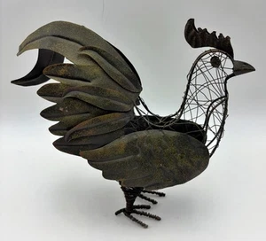 Vntg Farmhouse Metal & Wire Rooster Sculpture Statue Figurine Country Home Decor - Picture 1 of 7