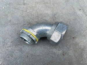 Thomas & Betts 3/4 Zoll 90 Grad Winkelverbinder (7 Stück) - Bild 1 von 5