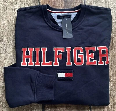 TOMMY HILFIGER SPELLOUT 3D LOGO CUELLO REDONDO SUÉTER SUDADERA AZUL PARA HOMBRE XL NUEVO Foto 1 de 4