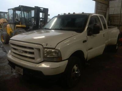03 04 FORD F350 SD PICKUP ENFRIADOR DE ACEITE Foto 1 de 4
