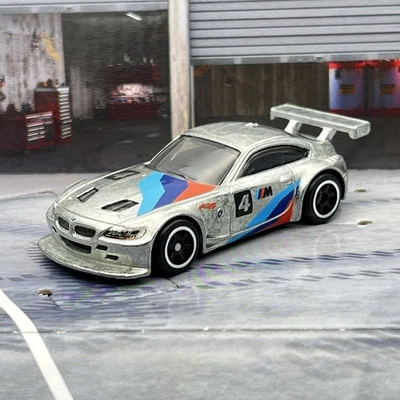 Coche diecast Hot Wheels BMW Z4 M Motorsport ZAMAC 2025 1:64 [30 l] Foto 1 de 4