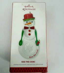 Hallmark Andenken 2013 Küss den Koch Schneemann Ornament von Ruth Donikowski - Bild 1 von 5