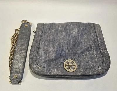 Bolso de Sillín Tory Burch Cuero Guijarro Gris Bloqueo Giratorio Espejo Interior Foto 1 de 4