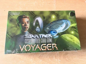 STAR TREK CCG VOYAGER SEALED BOX OF 30 BOOSTER PACKS - Bild 1 von 3