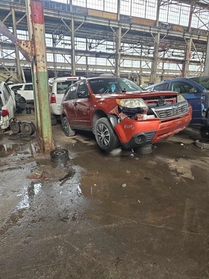 09-13 SUBARU FORESTER пассажирский задний тормоз суппорт справа 2,5 л полный привод OEM - Изображение 1 из 4