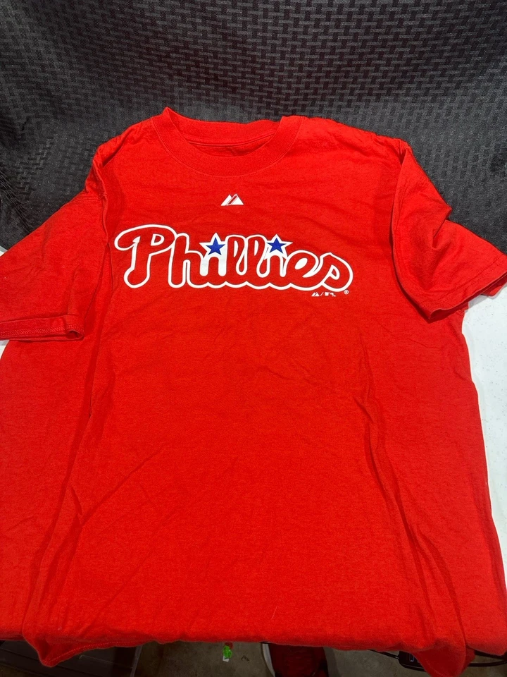 Majestic Large MLB Philadelphia Phillies Lee #34 Short Sleeve T-Shirt - Image 1 of 4