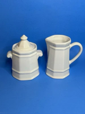 Sugar Bowl & Lid And Creamer Set  Pfaltzgraff Heritage White Pitcher Farmhouse - Image 1 of 4