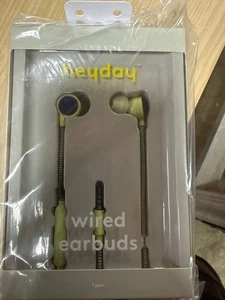 Heyday Wired Lime Color Earbuds - Picture 1 of 2