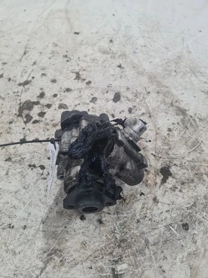 Bomba dirección asistida diésel audi a4 s4 b6 8e 8h 2003 ran27317 Foto 1 de 3