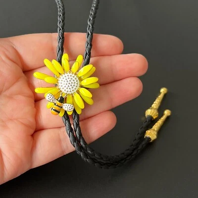 Collar de boda occidental hecho a mano esmalte por goteo esmaltado amarillo margarita abeja bolo corbata Foto 1 de 4